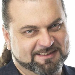 Александр Луканичев