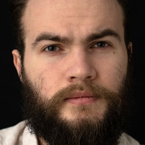 Константин Тихомиров