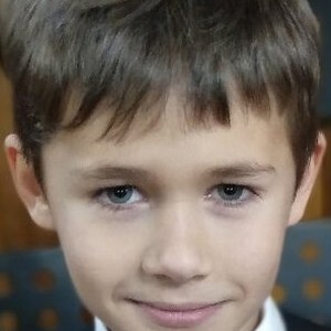 Арсений Рогов