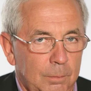 Александр Литвинов