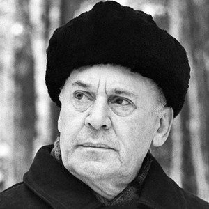 Борис Ливанов