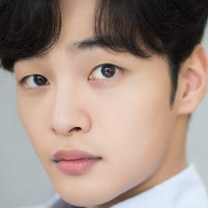 Ким Мин-джэ