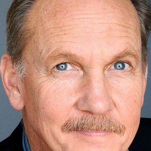 Майкл О’Нил