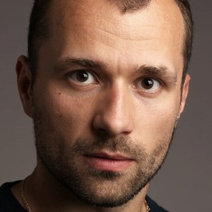 Александр Якин