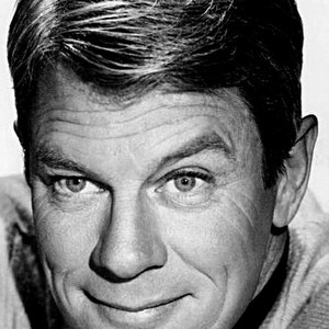 Питер Грейвз