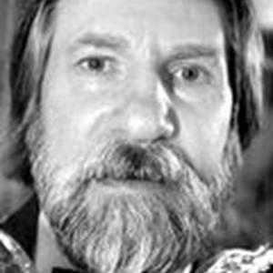 Александр Антипенко