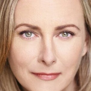 Лаура ДеКартере