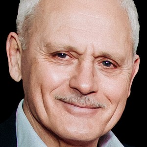 Федор Попов
