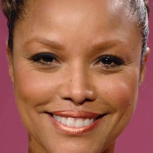 Линн Уитфилд