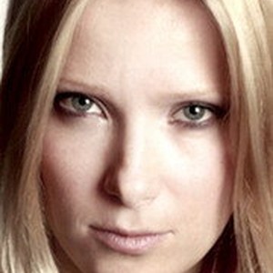 Анна Слю