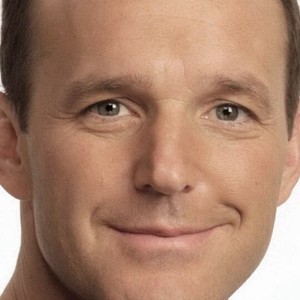 Кларк Грегг