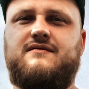 Максим Максимов