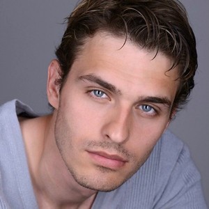 Василий Степанов