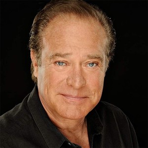 Джон Джеймс