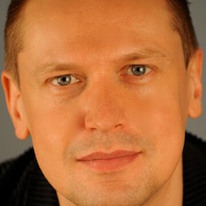 Олег Макаров