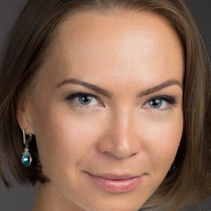 Светлана Костюкова