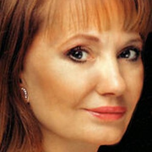 Лариса Луппиан