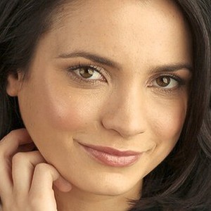 Джессика Тоуви