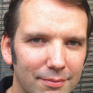 Саймон Стефенсон