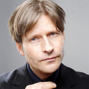 Криспин Гловер