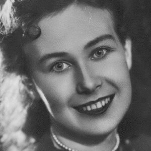 Надя Уколова