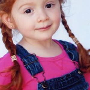 Скайлар Грэй