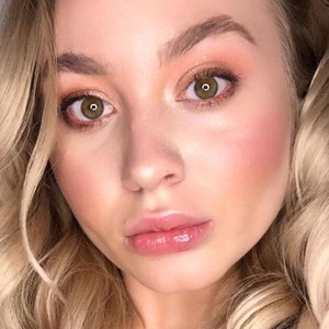 Алина Клаптева