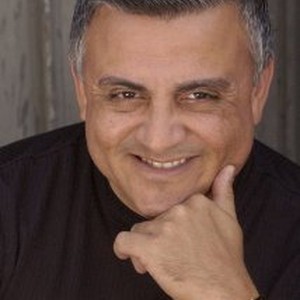 Тони Моралес