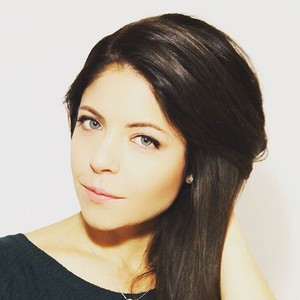 Анна Нахапетова