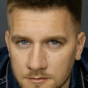 Михаил Кремер