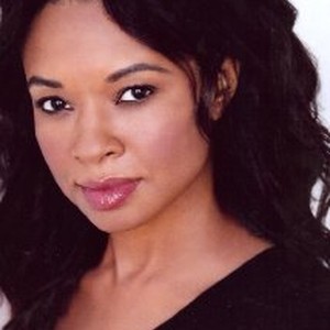 Николь Прескотт