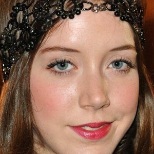 Сара Жиродо