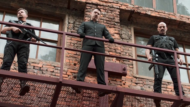 Бедный олигарх