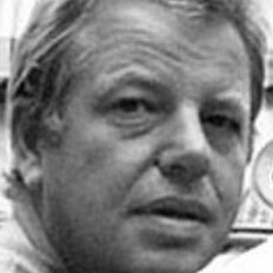 Эдриан Биддл