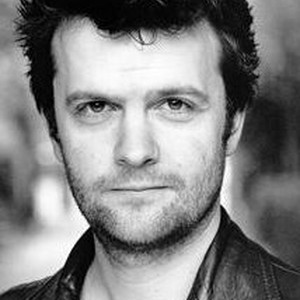 Том Беннетт