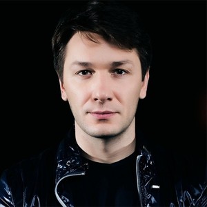 Александр Константинов