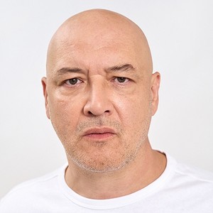 Максим Суханов