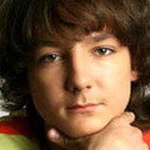 Илья Попов