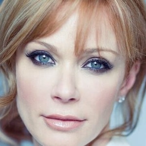 Лорен Холли