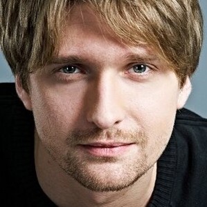 Дмитрий Пчела