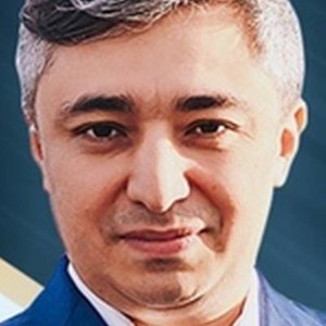 Артур Гюлумян