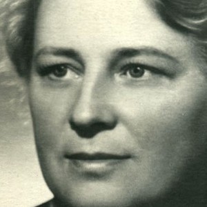 Алла Тарасова