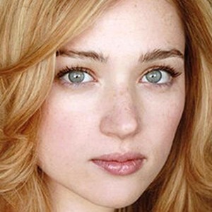 Кристен Коннолли