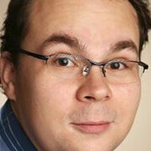 Роман Хардиков