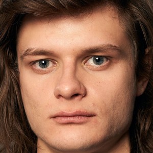 Чарли Тахэн