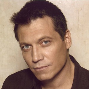 Холт МакКэллани