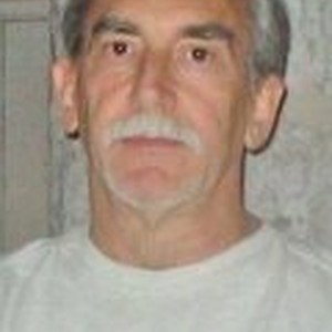 Ким Хенкел