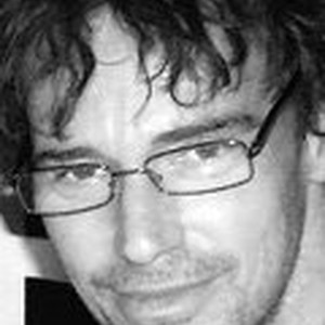 Гленио Бондер