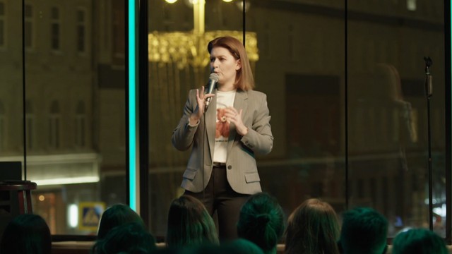 ЖЕНСКИЙ СТЕНДАП