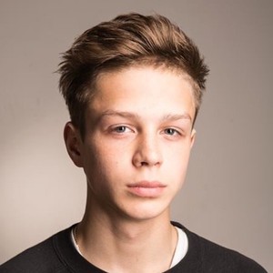 Глеб Калюжный